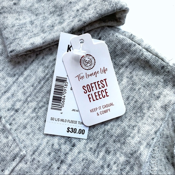 NWT SO “Softest Fleece” Lightweight Hoodie Gray/Sm - Picture 4 of 8
